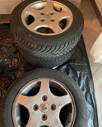 Ruote invernali  con cerchi in ghisa peugeot