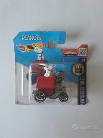 Hot Wheels - Peanuts Snoopy