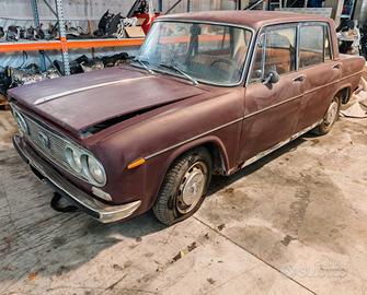 Lancia Fulvia 1.3 berlina per ricambi (2a)