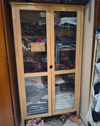 Vetrina a giorno  Ikea 