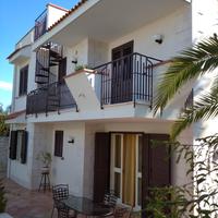 Villa 2 superfici a 200 metri dal mare