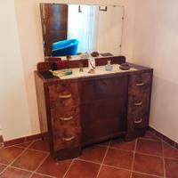 Comò vintage con specchio e comodini