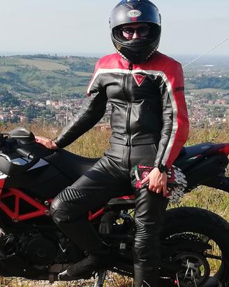 tuta divisibile moto
