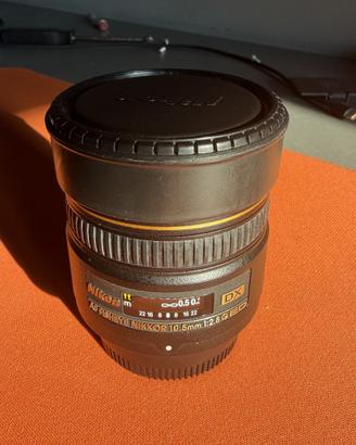 Nikon AF Nikkor DX 10.5mm f/2.8G ED Fisheye