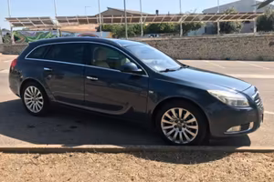 Opel insignia 2.0 cdti 160cv sw con gancio traino