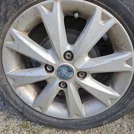 3 cerchi in lega 15" per Ford Fiesta