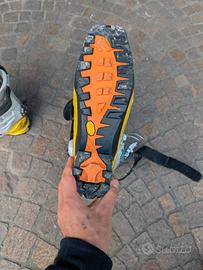 scarponi alpinismo  44(secondo me 43 - 43.5)