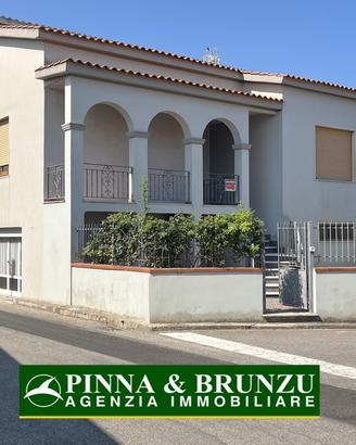 Nurachi - villa ampio giradino