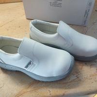 scarpe  antinfortunistiche da cucina