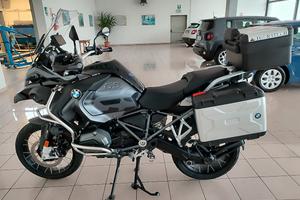 BMW GS ADV con 12000 km