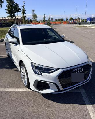 AUDI A3 - 40 TFSIE 1.4 204 CV - S LINE