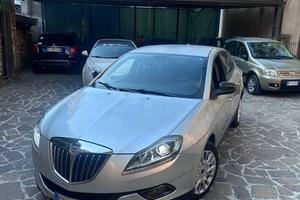 Lancia Delta 1.6 MJT DPF Platino