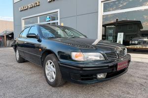 Nissan Maxima 2.0 V6