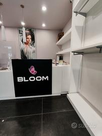  attrezzatura per negozio abbigliamento 