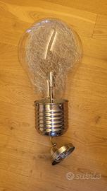 lampada a sospensione di design 