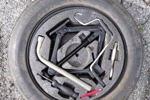 RUOTINO scorta + KIT