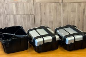 Valige borse laterali GIVI TREKKER TRK33 46