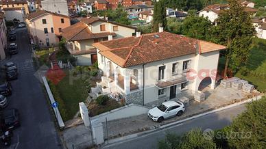 Villa singola Borgo a Mozzano [UM145GBVRG]
