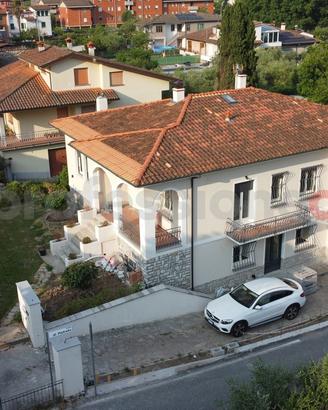 Villa singola Borgo a Mozzano [UM145GBVRG]