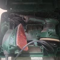 levigatrice orbitale e palmare Bosch 