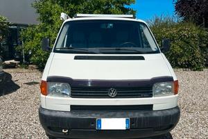VOLKSWAGEN TRANSPORTER T4