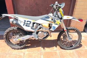 Husqvarna FE 350     79 ore originali