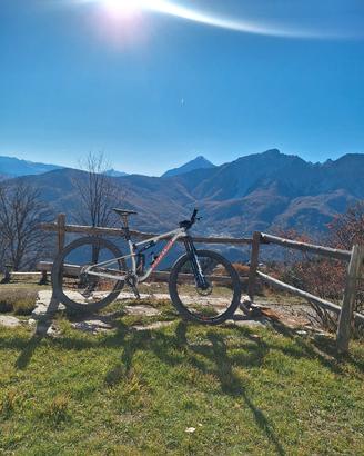 santacruz blur cc TR 120 TG M