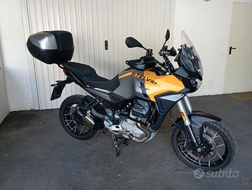 Moto Guzzi Stelvio - 2024