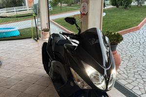 T Max 500 2008