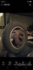 gomma anteriore Majesty 250