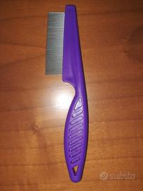 Spazzola per toeletta praticamente NUOVA