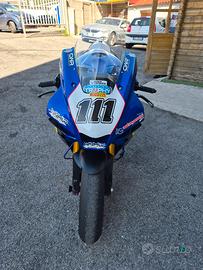 yamaha R1 2018 solo pista