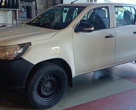 TOYOTA Hilux 4ª serie