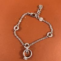 Bracciale rosato con charms