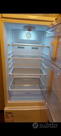 Frigo combinato Beko, modello RCNA320K20W