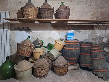 damigiane, tini e botte del vino