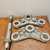 Piasta forcella laverda 750 sf