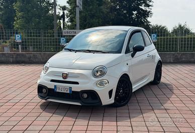 Abarth 595 Pista