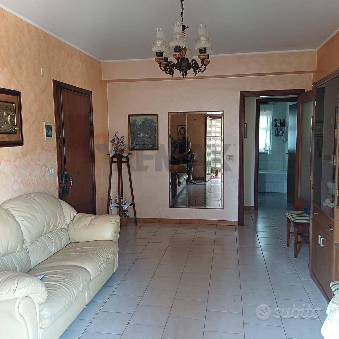 Appartamento - Acireale - Vista 2