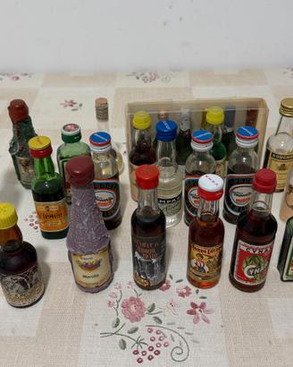 Collezione bottigliette vintage