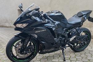 Kawasaki zx4r
