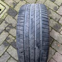 GommaBridgestone 225/45 R17 94Y