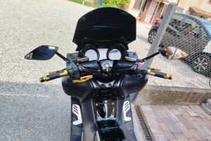 scooter Tmax 530