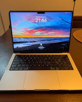 Mac Book pro M1 2021