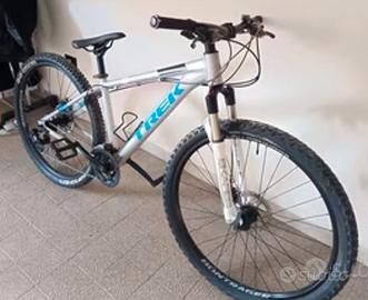 Bici bicicletta MTB 27,5 Trek ammortizzata