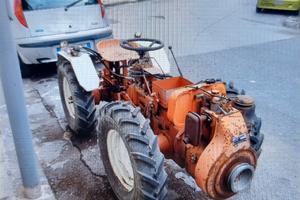 Trattore pasquale 946 servizi idraulici