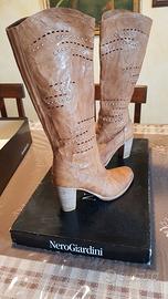 Stivali Nero Giardini 38