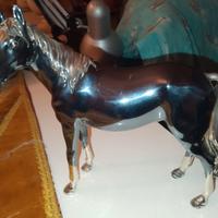 Soprammobile cavallo placcato in argento