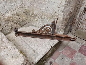 Antica mensola supporto reggi balcone ferro battut