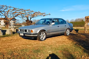 BMW 520i E34